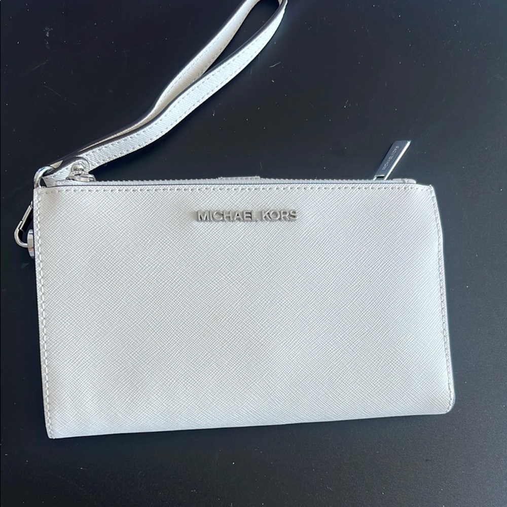 Michael Kors White Clutch Sleek Minimalist Design
